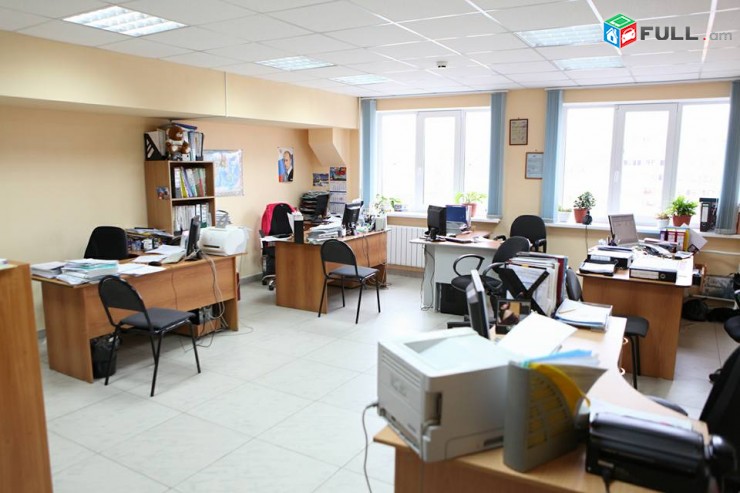 Կոմիտասի պողոտայի Բիզնես կենտրոնում տրվում է գրասենյակային տարածքներ