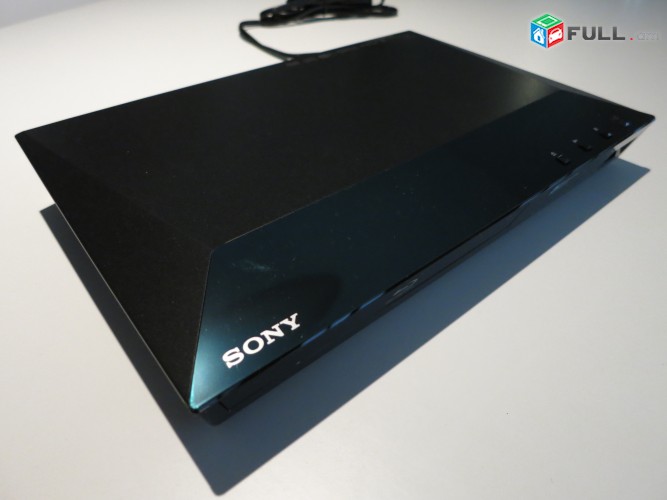 SONY BDP-S3100 Blu-ray Disc player with super Wi-Fi -OPEN BOX