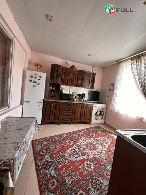 VACHARVUM  E  ARAZNATUN  NORQ  MARASH  1.5 HARG MAK 355 Q