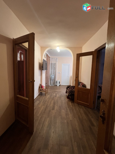 VACHARVUM  E  ARAZNATUN  NORQ  MARASH  1.5 HARG MAK 355 Q