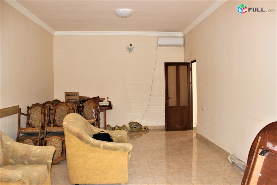 Գրասենյակային տարածք Քաջազնունի  փողոցում for rent  կոդ G1380