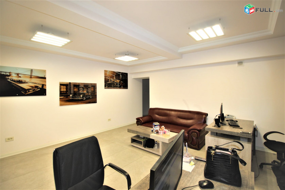 Գրասենյակային տարածք  կենտրոնում, Վարդանանց փողոց 70 քմ, for rent, Կոդ G1465