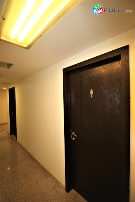 Գրասենյակային տարածք կենտրոնում,Հանրապետության փողոց, 30քմ, for rent, Կոդ G1464