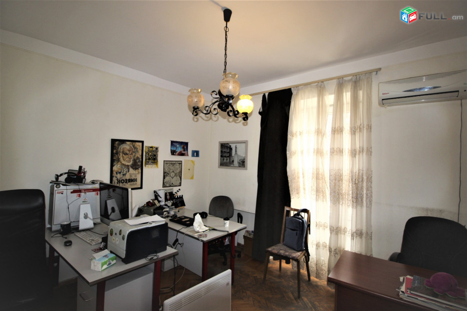 Մոսկովյան փողոց,կենտրոն,63 քմ, Գրասենյակային տարածք , for rent, Կոդ G1109