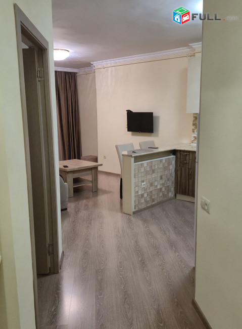 Վարձով է տրվում 2 սենյականոց բնակարան։ for rent կոդ B1239