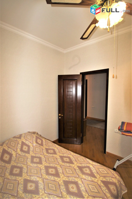 Թամանյանի փողոց,3 սենյականոց բնակարան,81քմ,for rent, կոդ B1253