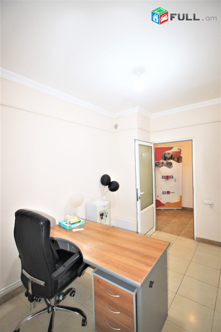 Հրաչյա Քոչար փողոց,Արաբկիր,50ք.մ․, Գրասենյակային տարածք, for rent, Կոդ G1527