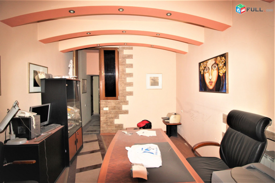 Չարենցի փողոց,կենտրոն,110քմ,Գրասենյակային տարածք , for rent, Կոդ G1539