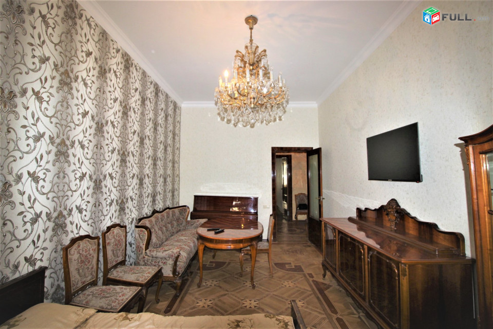 Ալեքսանդր Սպենդիարյանի փողոց,կենտրոն,90քմ.Գրասենյակային տարածք, for rent, Կոդ G1563