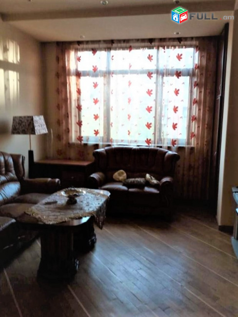 Սայաթ-Նովայի պողոտա,85քմ,3 սենյականոց բնակարան,for rent, Կոդ B1312