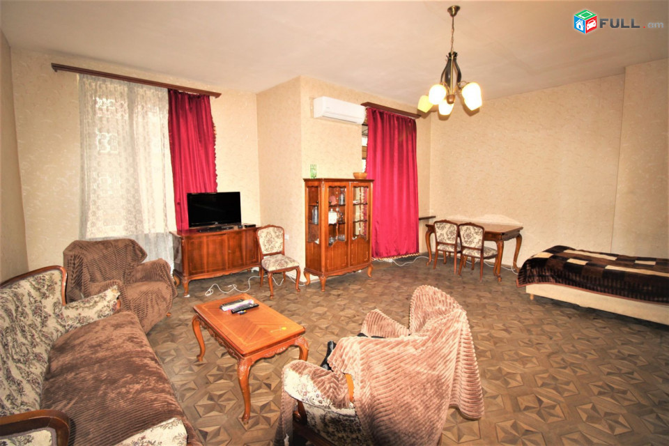 Խորենացու փողոց,2 սենյականոց բնակարան ,120քմ.,for rent,Կոդ B1355