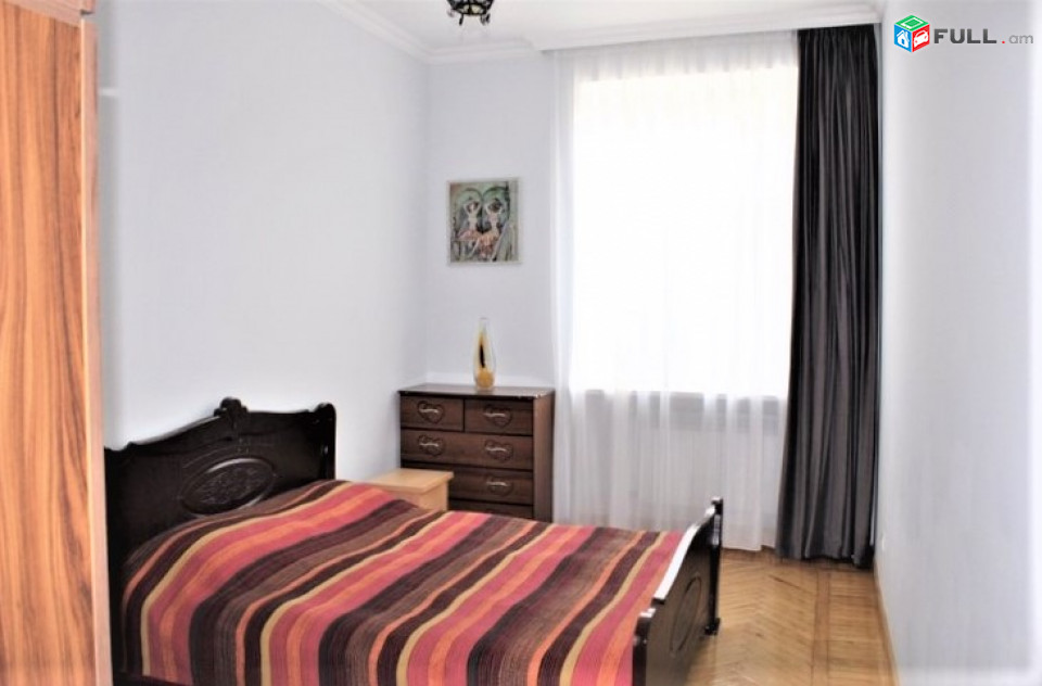 Դերենիկ Դեմիրճյանի փողոց,3 սենյականոց բնակարան,for rent,Կոդ B1375