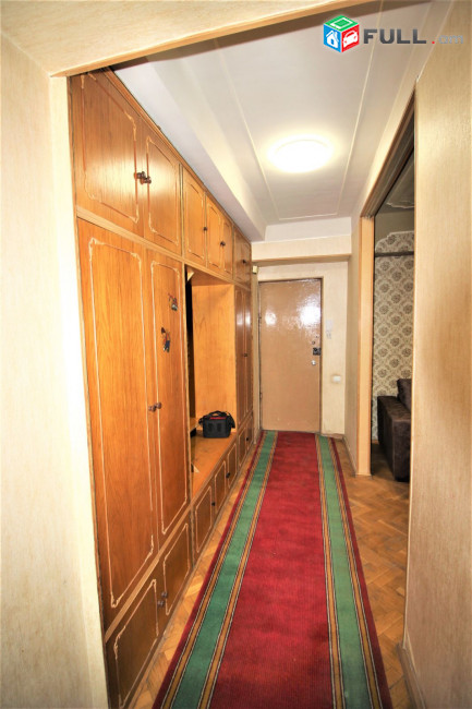 Եզնիկ Կողբացու փողոց,70քմ,2 սենյականոց բնակարան,for rent,Կոդ B1387