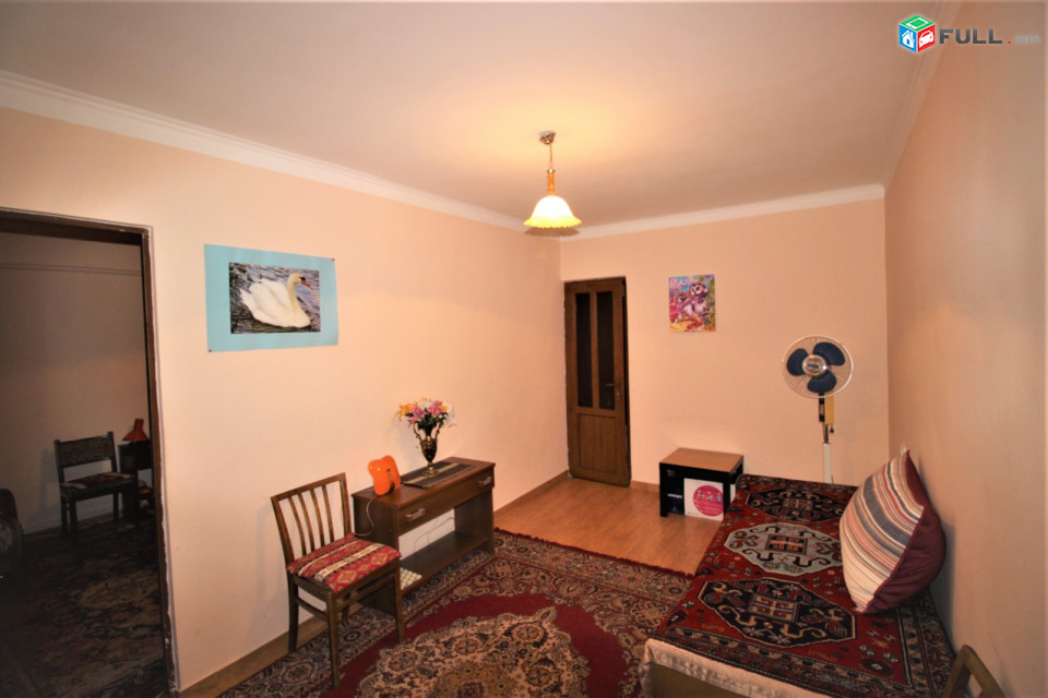 Գրասենյակային տարածք Սունդուկյան փողոցում Արաբկիրում, 52քմ,for rent,Կոդ G1737