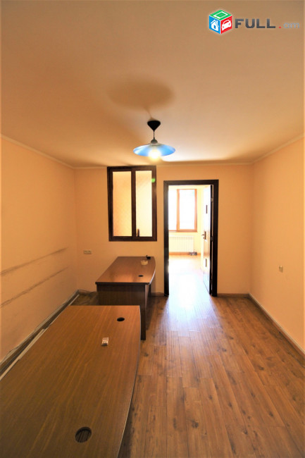 Վահրամ Փափազյան փողոց,Արաբկիր,86քմ,Գրասենյակային տարածք,for rent,Կոդ G1824