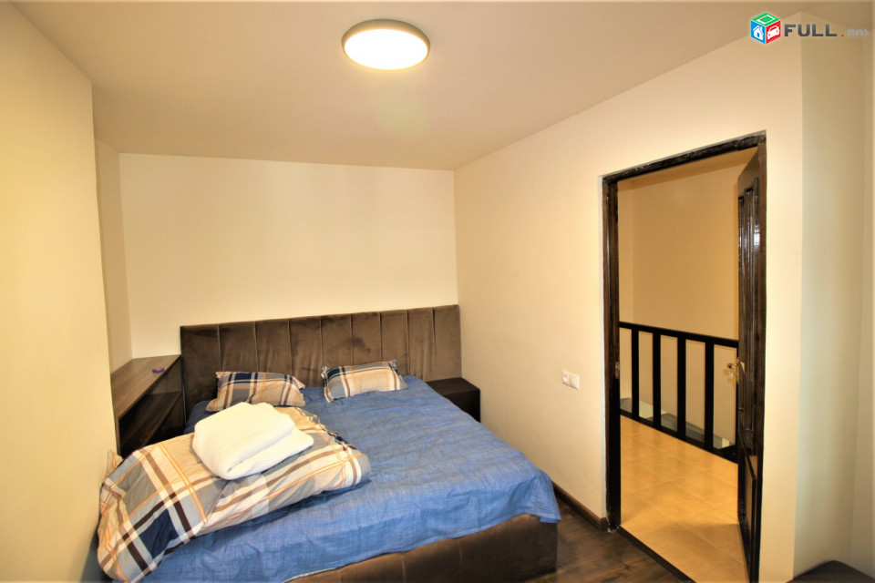 Սայաթ-Նովայի պողոտա, 5 սենյականոց բնակարան,190քմ,for rent,Կոդ B1407