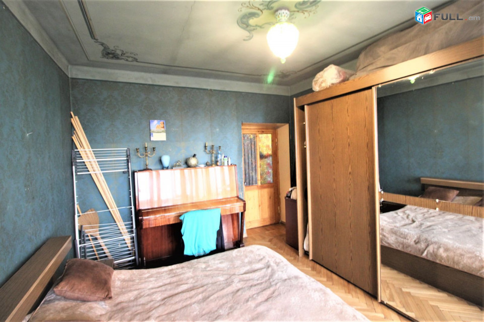 Ազատության պողոտա,86քմ,4 սենյականոց բնակարան,for sale,Կոդ C1504