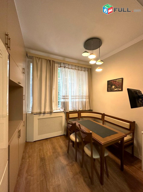 Սարյանի փողոց, 3 սենյականոց բնակարան, 85քմ, for rent, կոդ B1464