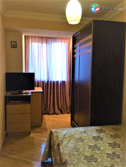 2 սենյականոց բնակարան, Hovannisyan District, 55 քմ,կապիտալ վերանորոգված, Կոդ C1236