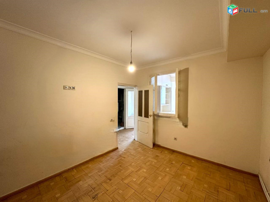Վարձով է տրվում գրասենյակային տարածք։ For rent կոդ G2571
