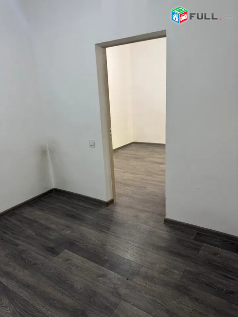 Վարձով է տրվում 1-ին գիծ կոմերցիոն տարածք։ For rent կոդ G2647