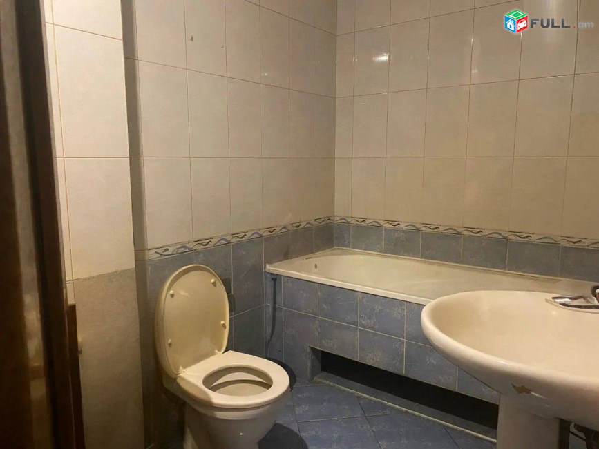 Վաճառվում է 2 սենյականոց բնակարան։ For sale կոդ C1866