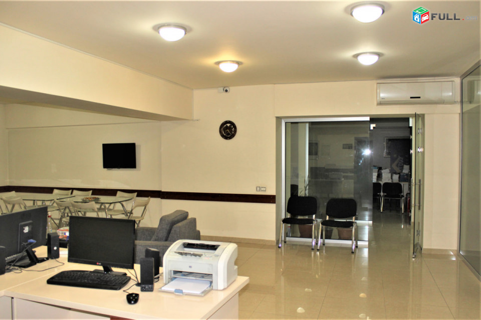 Վարձով է տրվում ընդարձակ կոմերցիոն տարածք։ For rent կոդ G1411