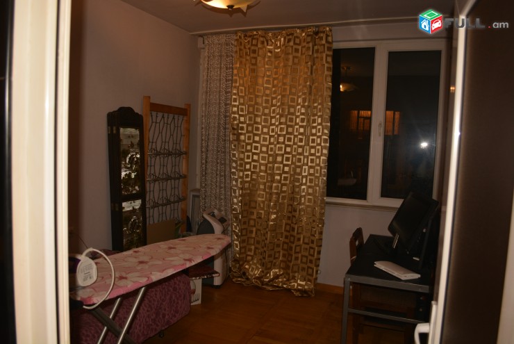 3 սենյակը ձևափոխած 4-ի, բնակարան Օպերայի մոտ, կոդ B1090