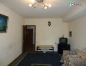 2 սենյականոց օրավարձով բնակարան Ամիրյան Մաշտոց խաչմերուկում, կենտրոն, 4րդ հարկ
