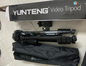 Yunteng VCT-288 Monopod Tripod with Clip for DSLR Canon Eos Nikon.  