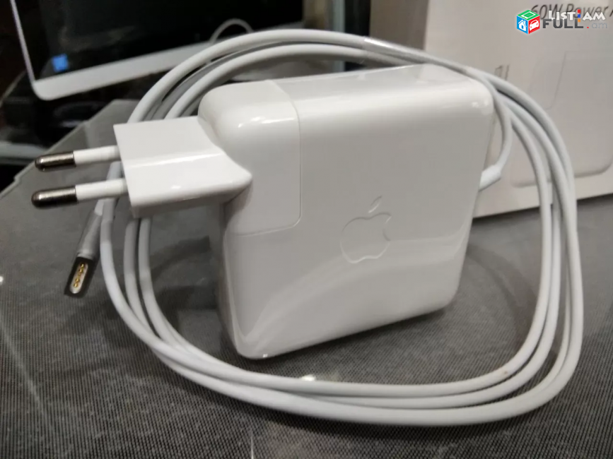 Mac book Mag safe 1 65 W Adapter Charger
