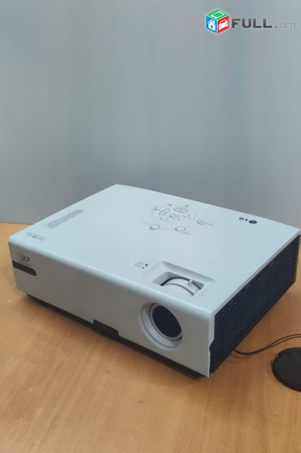 Պրոեկտոր Projector LG DX420 2000 Lumen Proektor проектор Պրոյեկտոր VGA, S-Video, композитный, компонентный, ау