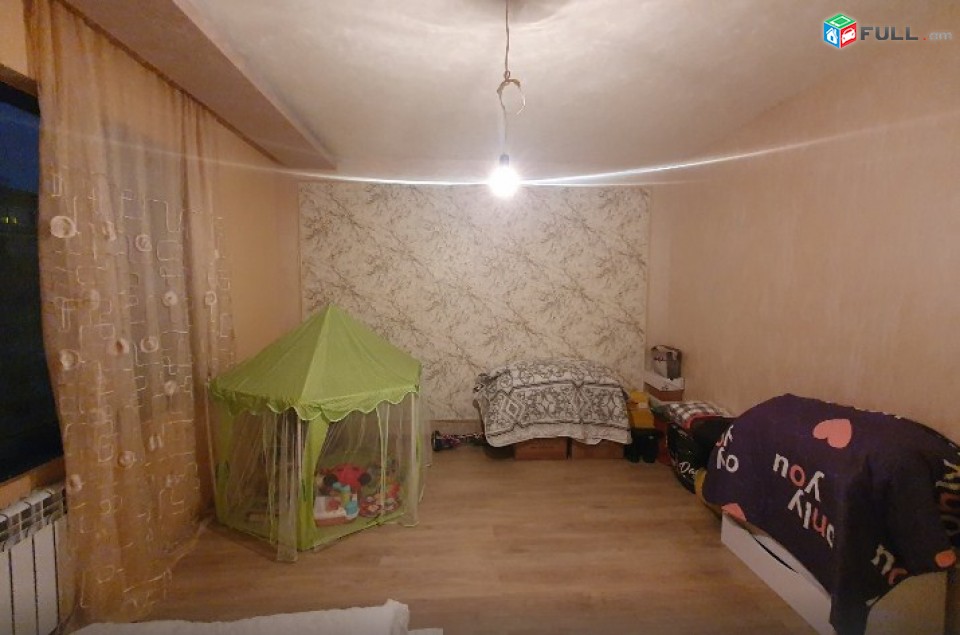 Արաբկիրոմ Կապիտալ վերանորգված 3 սենյականոց բնակարան 