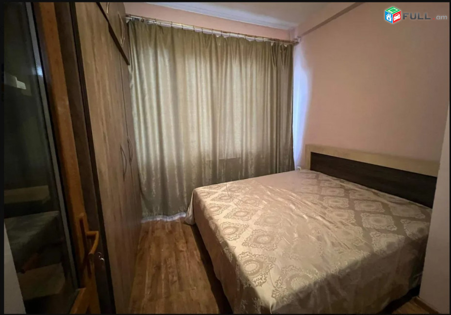 Արաբկիր, Հրաչյա Քոչար փողոց