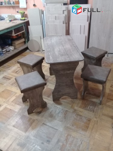 Խոհանոցային սեղան + 4 _ աթոռ (կաշվից)