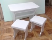 Խոհանոցային սեղան + 2 աթոռ (կաշվից)