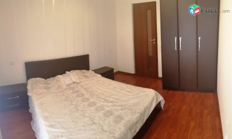 3սեն Կոմիտասի պող., City-ի մոտ