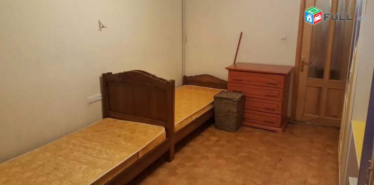 AL7918 Վարձով 3 սենյականոց բնակարան Ազատության պողոտա, Զինկոմիսարյատի մոտ