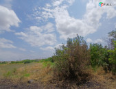 H01017 Հողատարածք Էջմիածին-Շահումյան ճանապարհին