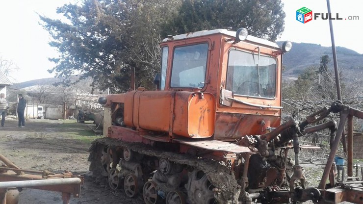 DT-75 traktor