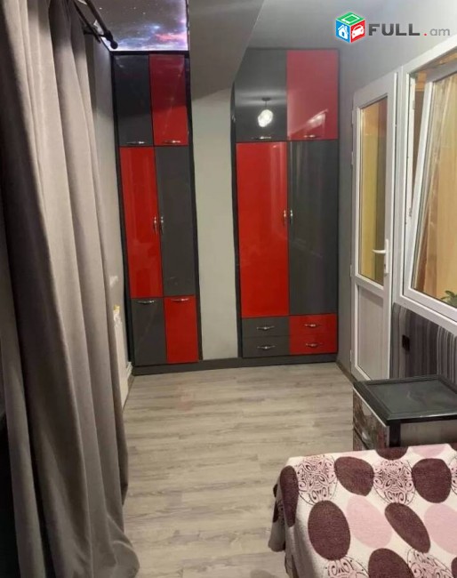 Վաճառվում է 3 վերափոխված 4-ի սենյականոց բնակարան  Մալաթիա Սեբաստիայում