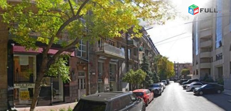 Բայրոնի փողոցում, վաճառվում է 4 սենյականոց բնակարան՝ 156 ք.մ. մակերեսով