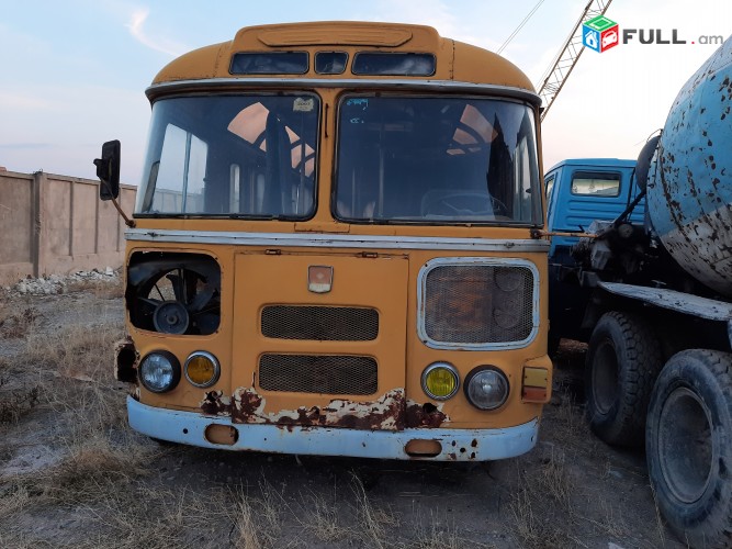 PAZ 672 avtobus xadavon take aranc karopka