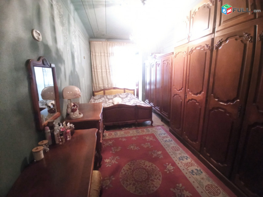 2 սենյականոց բնակարան Կուրղինյան փողոցում 