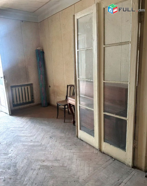 2 սենյականոց բնակարան Չարենցի փողոցում