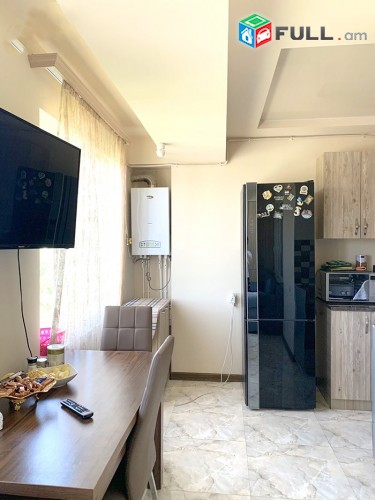 Կապիտալ վերանորոգված 3 սենյականոց բնակարան Ավանում Կոդ 5+33619