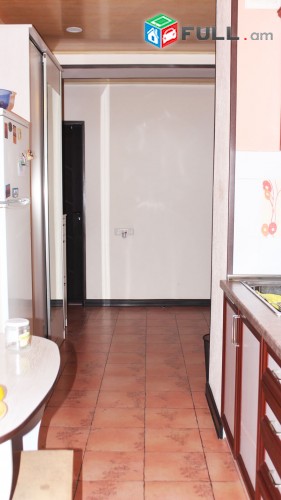 2 սենյականոց կապիտալ վերանորոգված բնակարան Արաբկիրում, Կոդ 10 + 21160