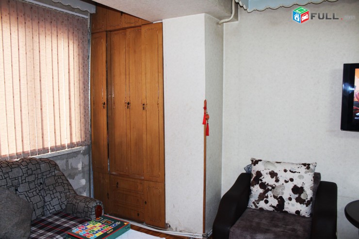 Արաբկիր, 2-3 սենյակի ձևափոխված բնակարան, միջին հարկ, Կոդ 10 + 20173