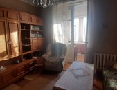 2 սենյականոց բնակարան Չարենցի փողոցում, 71 ք.մ., բարձր առաստաղներ, նախավերջին հարկ, քարե շենք