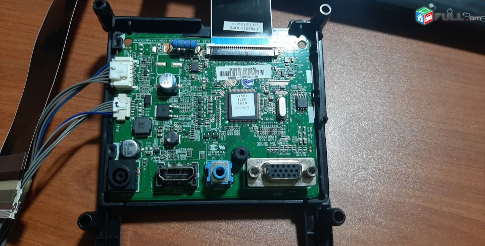 Smart labs: monitori plata LG-22MK430H-B